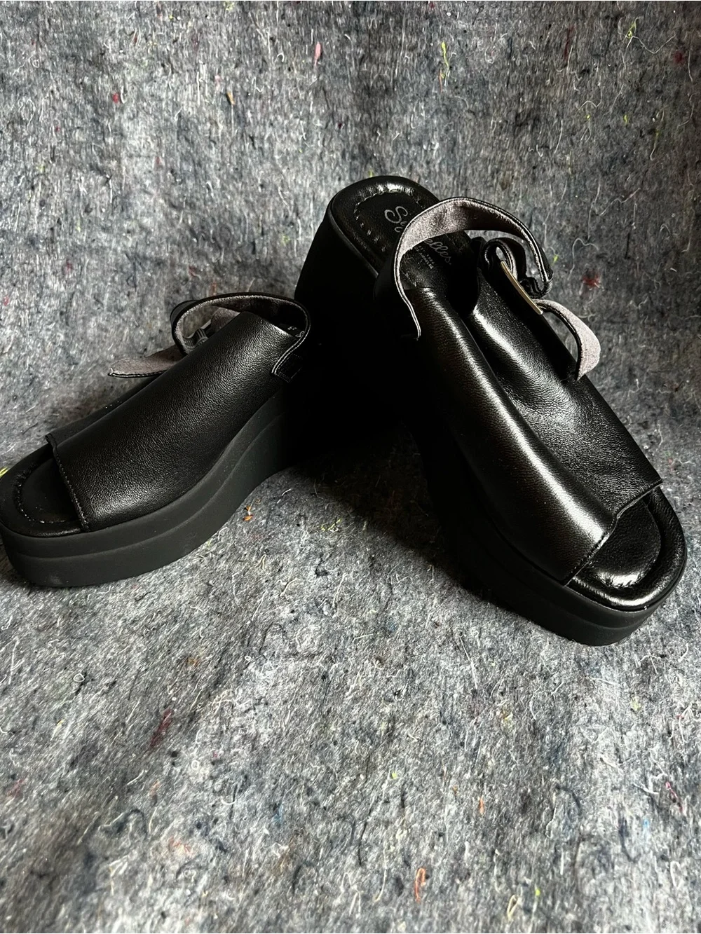 Black leather Platform Sandals Seychelles